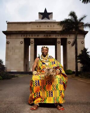 Selassie Ibrahim Instagram - Happy belated birthday my brother @officialsegunarinze (Mr Ghana). Better late than never, 60 looks good on you, May Jehovah continue to watch over you and bless you.