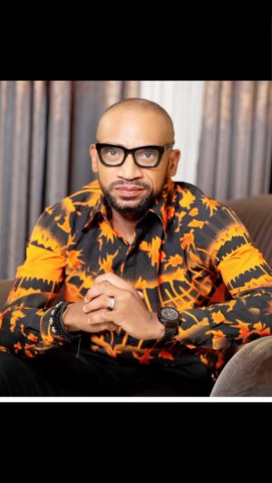 Selassie Ibrahim Instagram - Happy birthday to my “one and only” Osofo/ Director @officialpascalamanfo no need telling the world what I feel about you. One thing I know for sure is that,Jehovah no go shame us ooo. Be blessed in this new season IJMN the love is deep🙏🏼❤️🎂🎂🎂