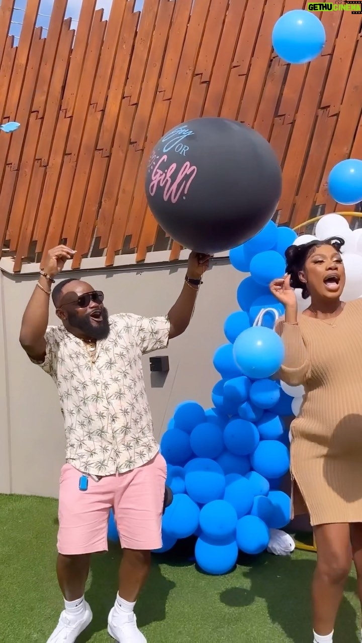 Selly Galley - 25.1K Likes - Truth is… I blurted out the genders to @prayetietia the day before the reveal 😢 I’d kept the secret for a good while and I was very pained. 😫😢
So I asked him to act surprised at the gender reveal and folks… do you think he nailed the acting? 😆 

👼🏻 👼🏻 It’s.. 🎈 🎈 😀

Mc/hypeman 😄 @mc_benedictus #dopemc
Balloons @luxury_eventsgh 

#thefiawoos #thefiawootwins #vena #sellybration #mytestimonyoffaith #GodDid