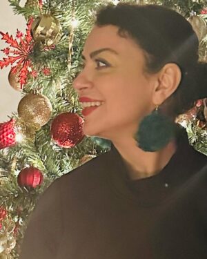 Shabnam Farshadjoo Instagram - Happy 2024 ✨💫🌟 Be nice this year 🤞😄