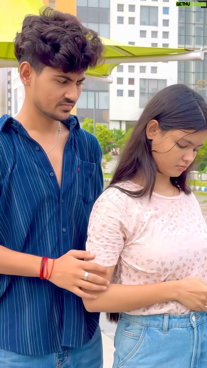Shabnam Layek - 1.2 Million Likes - Ladai tohh hoga hi na 😅😅😅#layekfam #prashulovers #prasvcreation