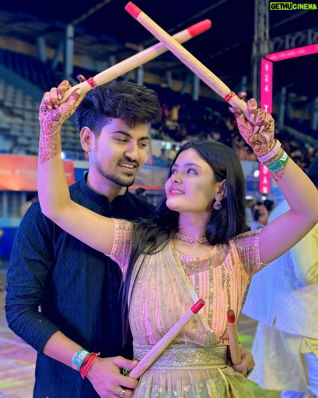Shabnam Layek - 672.8K Likes - Garbe Ki Raat Mai 😍🥢❤️ 

📸 :- @anmolkumarptn 

#layekfam #prashulovers #prasvcreation #dusshera #love