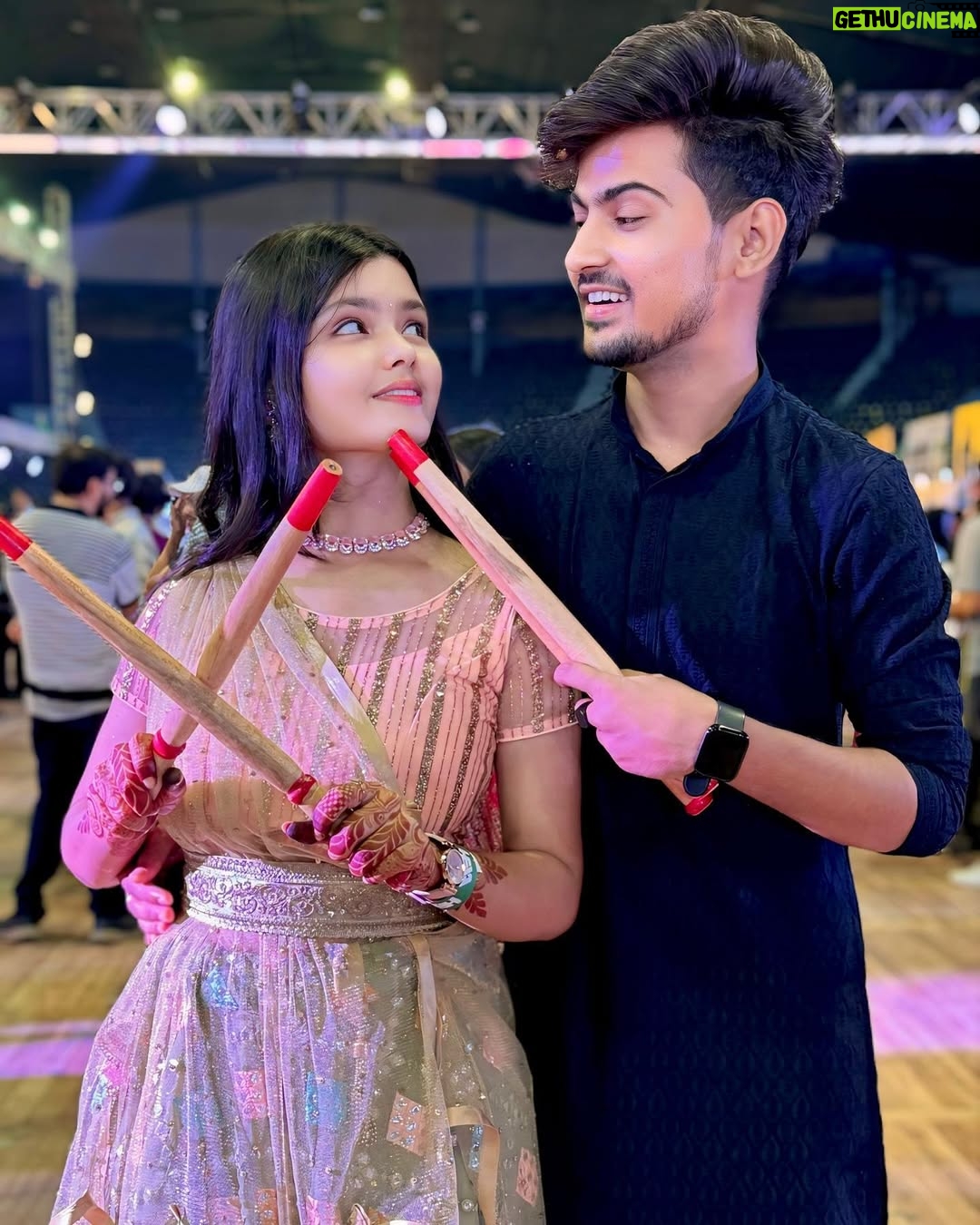 Shabnam Layek - 672.8K Likes - Garbe Ki Raat Mai 😍🥢❤️ 

📸 :- @anmolkumarptn 

#layekfam #prashulovers #prasvcreation #dusshera #love