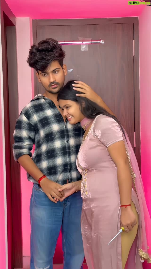 Shabnam Layek - 1.3 Million Likes - Arey yrr 😭😭 #layekfam #prashulovers #prasvcreation