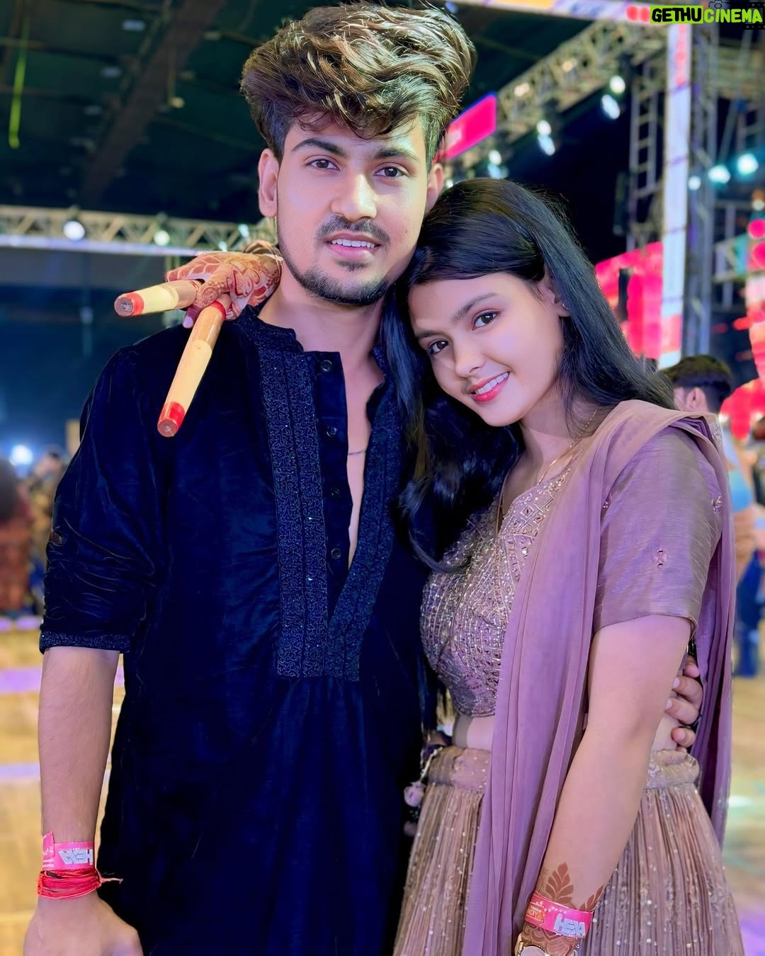 Shabnam Layek - 1.2 Million Likes - Dandiya With Pasandida Mard 🥢❤️ 

📸 :- @anmolkumarptn 

#layekfam #prashulovers #prasvcreation