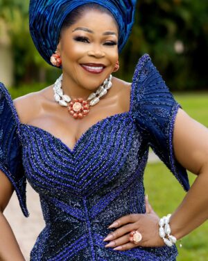 Shaffy Bello Instagram - If bridal elegance had a face... it would look exactly like THIS! 🔥
Screen goddess, Shaffy Bello, embodies modern Itsekiri bridal royalty in Gbenga Artsmith’s regal “ACHALUGO” Necklace Set - a statement blend of coral, pearls, and hand-crafted luxury.
She’s styled in a magnificient skirt-and-blouse ensemble by @tabsatelier with exquisite fabrics from @brasasfabrics , her look completed with flawless makeup by @aracreations1 , gele perfection by @taiwos_touch , and captured through the lens of @portraitsbylens4tography .
Bridal styling and creative direction? @gbengaayodada .
The “ACHALUGO” Necklace Set is available to order now via @gbengaartsmith.
Send a DM or WhatsApp to make this masterpiece yours for your big day.
#gbengaartsmith #shaffybello #weddingdetails #weddinggoals #weddinginspiration #naijaweddingstyle #weddingfashion #weddingglam #luxuryjewelry #bridalaccessories #weddingseason #weddingvibes #bridalmagic #africanluxuryjewelry #bridaljewelry #owanbestyle #weddingready #weddingluxury #baroquepearls #coral