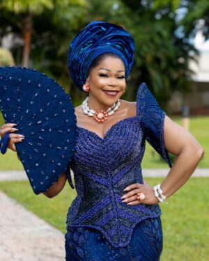 Shaffy Bello Instagram - If bridal elegance had a face... it would look exactly like THIS! 🔥
Screen goddess, Shaffy Bello, embodies modern Itsekiri bridal royalty in Gbenga Artsmith’s regal “ACHALUGO” Necklace Set - a statement blend of coral, pearls, and hand-crafted luxury.
She’s styled in a magnificient skirt-and-blouse ensemble by @tabsatelier with exquisite fabrics from @brasasfabrics , her look completed with flawless makeup by @aracreations1 , gele perfection by @taiwos_touch , and captured through the lens of @portraitsbylens4tography .
Bridal styling and creative direction? @gbengaayodada .
The “ACHALUGO” Necklace Set is available to order now via @gbengaartsmith.
Send a DM or WhatsApp to make this masterpiece yours for your big day.
#gbengaartsmith #shaffybello #weddingdetails #weddinggoals #weddinginspiration #naijaweddingstyle #weddingfashion #weddingglam #luxuryjewelry #bridalaccessories #weddingseason #weddingvibes #bridalmagic #africanluxuryjewelry #bridaljewelry #owanbestyle #weddingready #weddingluxury #baroquepearls #coral