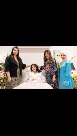 Shahd El Yaseen Instagram - شرفتوني ونورتوالاستقبال ابوجودكم @elhamalfadalah @w.hayat__ @esraa.makeupartistt @haneenphotokw