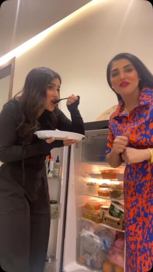 Shahd El Yaseen Instagram - ايام جميلة في مسلسل بيت حموله @zaynab_karam_