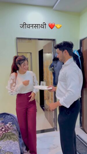 Shahina Ansari Instagram - Men’s in love🥹❤️💯
@little_sahilkhan_007
#reels #explore #viral #love #couplesgoals
