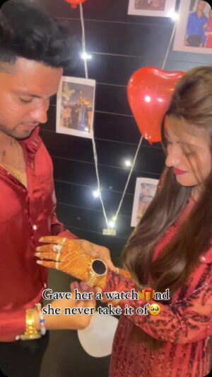 Shahina Ansari Instagram - Favrt ⌚️🎁🤗
@little_sahilkhan_007
#reels #explore #viral #love #couplegoals