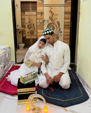 Shahina Ansari Instagram - Ramzan Ka Chand Mubarak Instagram Family 🌙💚✨
.
#trending #instagram #photo #photography #photooftheday #picoftheday #muslim #islam #ramzan #instamood #instadaily #explore #explorarpage #foryou #foryoupage #love #husbandandwife #couples #trendingsong #viralpost #viral