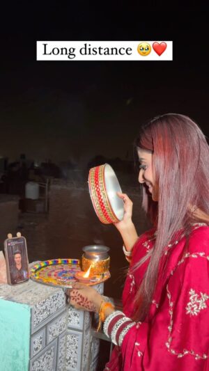 Shahina Ansari Instagram - Happy karwachauth ❤️
@little_sahilkhan_007
Makeup by @sonakshisinghofficial
#reels #explore #viral #love #couplesgoals #karwachauth #karwachauthspecial #longdistance #happykarwachauth