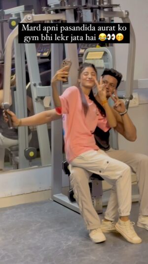 Shahina Ansari Instagram - Mard apni pasandida aurat ko gym bhi leke jata hai❤️
@little_sahilkhan_007
#reels #explore #viral #love #couplesgoals #gymlovers #aurangabad #fitness