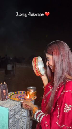 Shahina Ansari Instagram - Happy karwachauth in advance guys ❤️
@little_sahilkhan_007
#reels #explore #viral #love #couplesgoals #karwachauth #karwachauthspecial