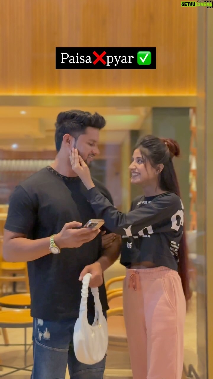 Shahina Ansari - 148.1K Likes - Achhe ho ya bure din ho aapka saath hamesha dungi 🥹❤️💯

@little_sahilkhan_007 

#reels #explore #viral #love #couplesgoals