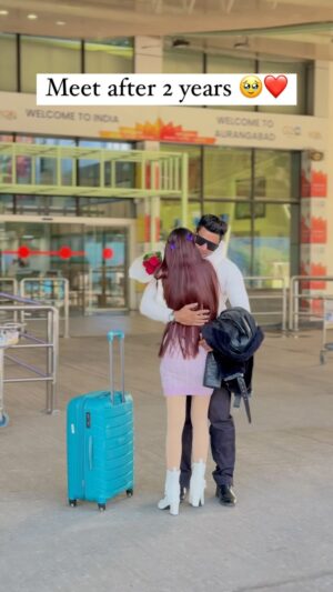 Shahina Ansari Instagram - Long distance 🥹❤️
@little_sahilkhan_007
#reels #explore #viral #love #couplesgoals