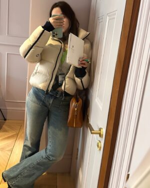 Shahlo Akhmedova Instagram - London is full of surprises 💗