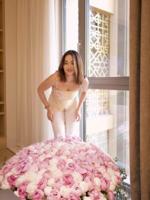 Shahlo Akhmedova Instagram - Blooming, just like me 💕