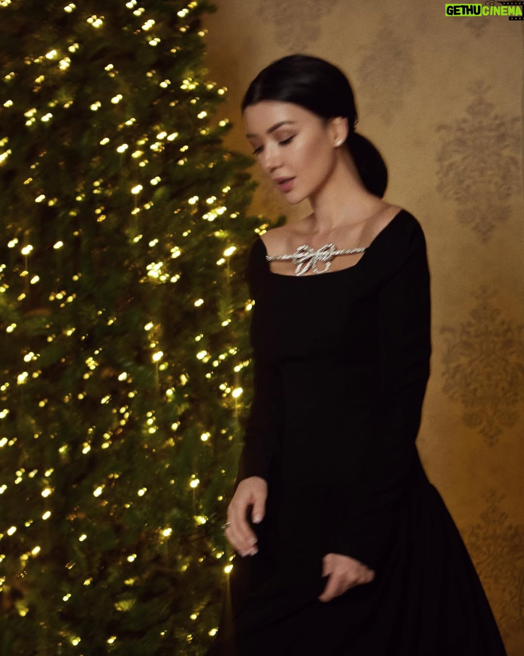 Shahzoda Matchanova - 46.3K Likes - Пусть в 2023 году будет много радостных событий🤩