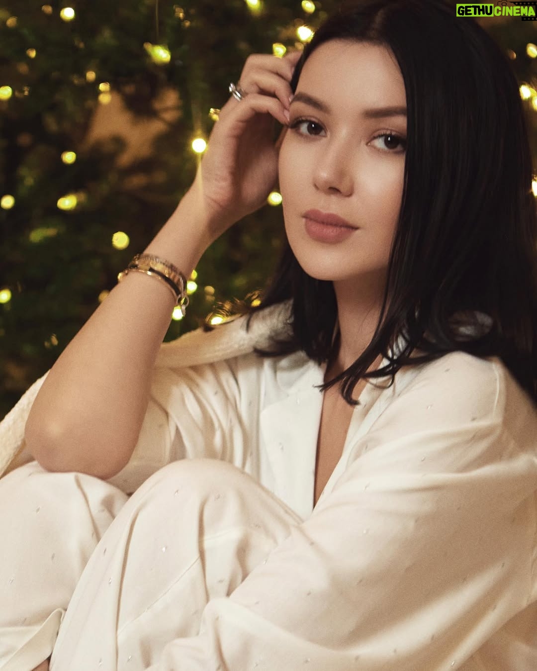 Shahzoda Matchanova - 68.8K Likes - С наступающим!🎊