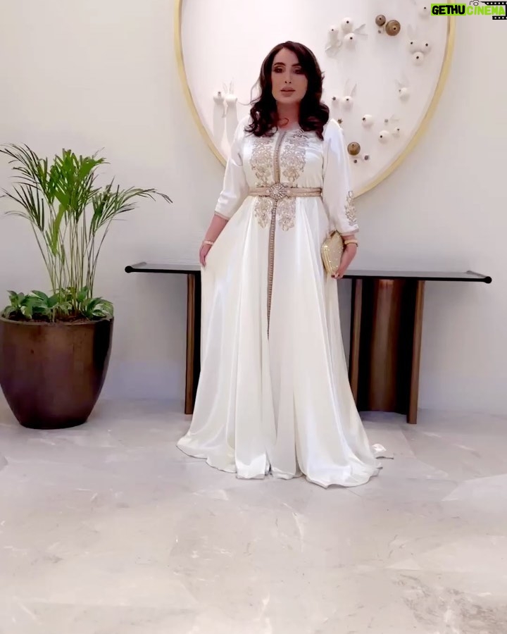 Shaima Ali - 14.1K Likes - اليوم بغبقة نهى بيوتي 💕

مكياج وشعر صالون 
@miss__lounge