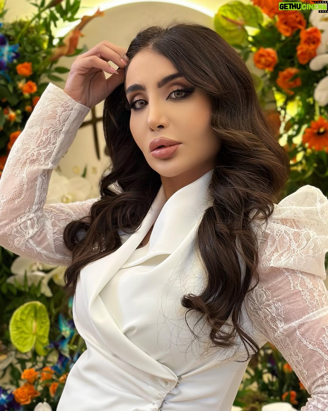 Shaima Ali - 28.8K Likes - كان يوم جميل شكرا على كل من تعنى 💕

مكياجي وشعري شغل صالوني مس لاونج 💕
@miss__lounge