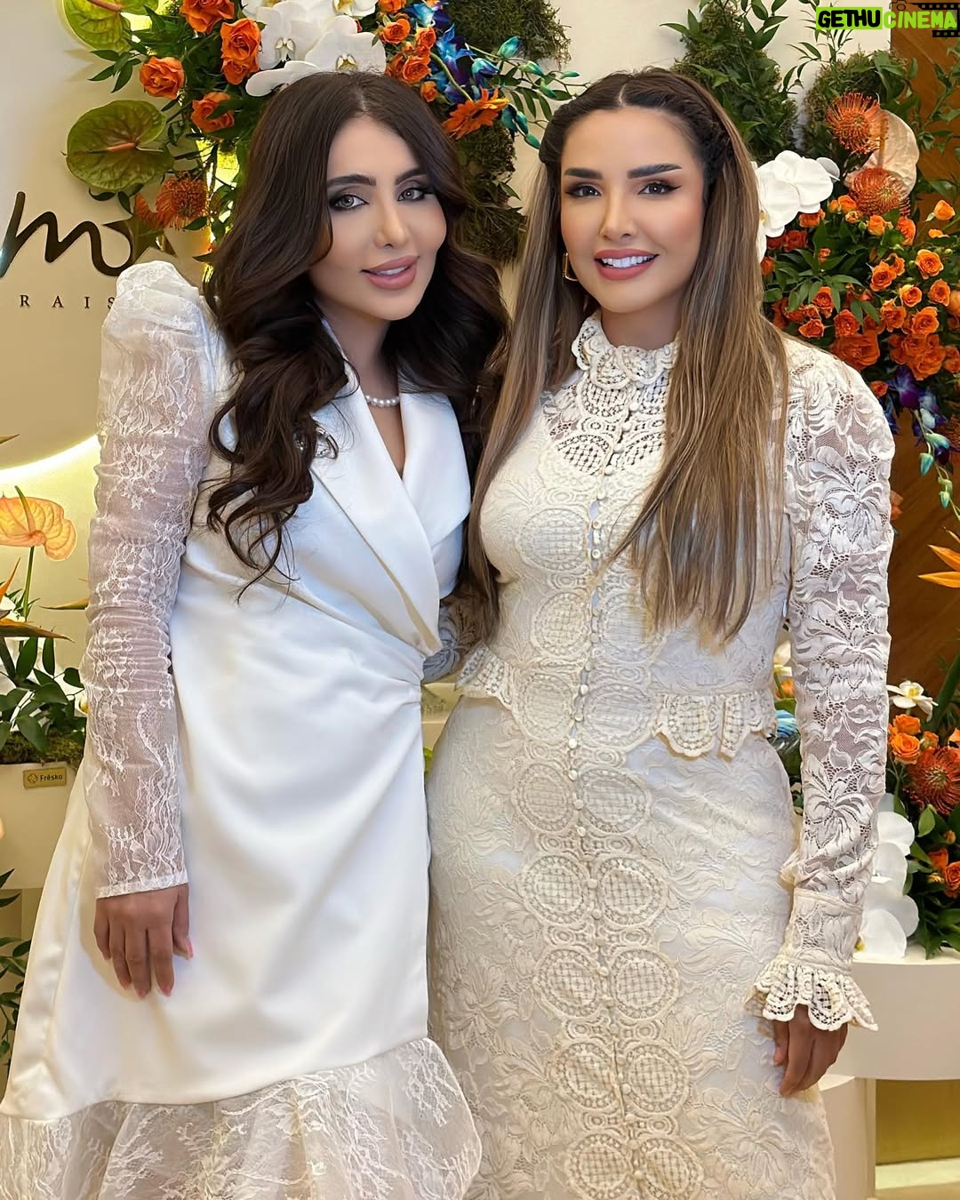 Shaima Ali - 28.8K Likes - كان يوم جميل شكرا على كل من تعنى 💕

مكياجي وشعري شغل صالوني مس لاونج 💕
@miss__lounge