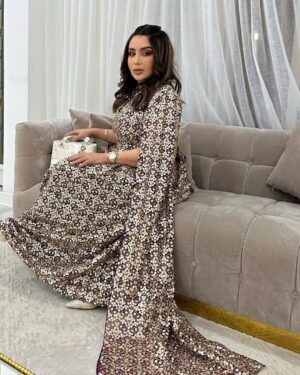 Shaima Ali Instagram - اليوم واخيرا قررت اشوف نفسي ساعتين 🥴رحت غبقه الهام واستانست بشوفه البنات 💚
دراعتي الجميله من
@ootd.by.s