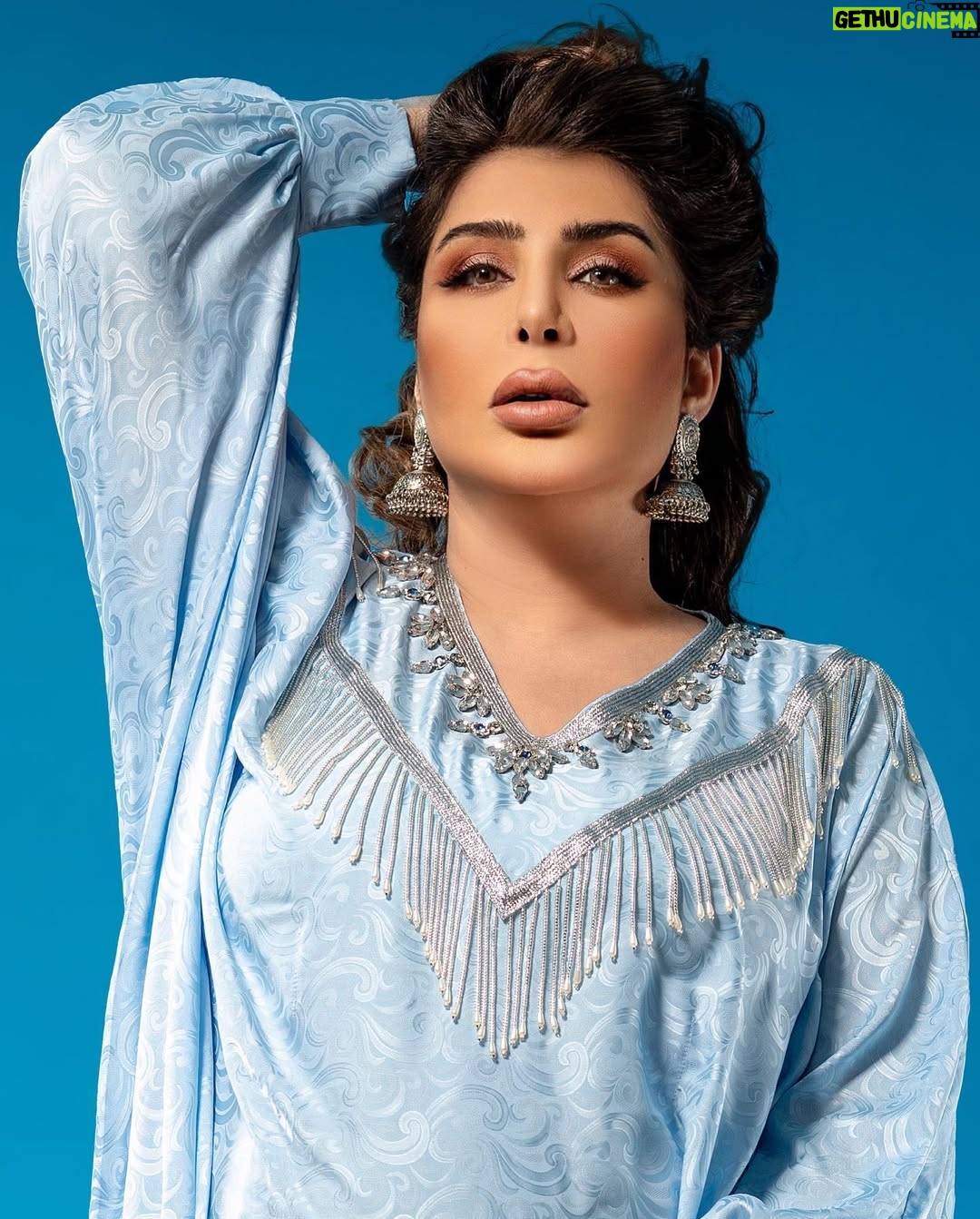 Shaima Ali - 13.8K Likes - مشترياتي من شي ان .. شوفو التغطيه على سنابي .. وايد عندهم لبس للحوامل واللي يحبون سوالف اللانش بوكس والمقسمات شوفو سنابي 

كود الخصم :
Shaimaa15 

@shein_ar 

#SHEINFW22#sheinforall #