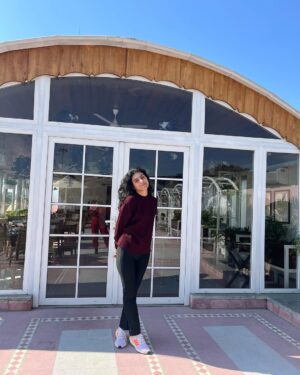 Shalvi Chauhan Instagram - मैं सकून मैं कामयाब हूँ🕊️
.
.
#shalvi #instagood #post