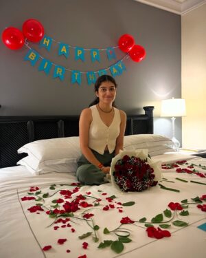Shalvi Chauhan Instagram - This is surreal! I feel like I’m in a movie. And yet, dreams really do come true. Always wanted to celebrate my birthday on a private yacht, and now it’s happening!✨
Dreams do come true, see and pursue,
Late post, but this birthday’s true,
Close to heart, a cherished delight,
A birthday wish, shining bright.💯🧿