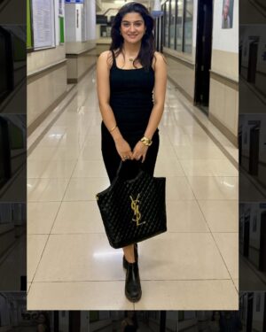 Shalvi Chauhan Instagram - Black is just A "BLACK"🖤
.
.
Farewell picture 🤍
.
#shalvi #insta #blcak