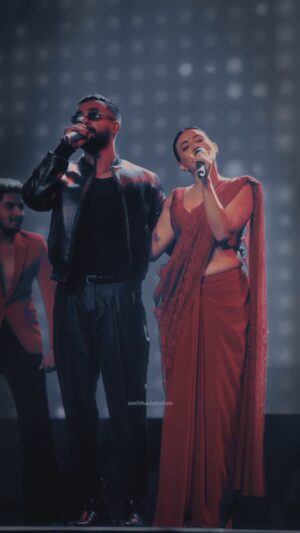 Shanudrie Priyasad Instagram - 💌🪽
@dialoglk awards 2024
Stage moments | Dinesh Gamage | Shanudrie | Tamil cover