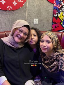 Actress Sharifah Amani HD Photos and Wallpapers July 2025