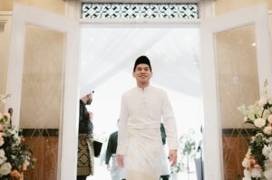 Sharifah Amani Instagram - Selamat hari kita yang ketiga Cinta. Terima kasih atas setiap riuh dan tenang yang dikongsi bersama. ✨
Thank you for growing with me Heart. Thank you for living this love story with me. ❤️
My constant, my calm. 🤍
I love you @med_faris til when when and beyond ✨
#MedNaniTilWhenWhen