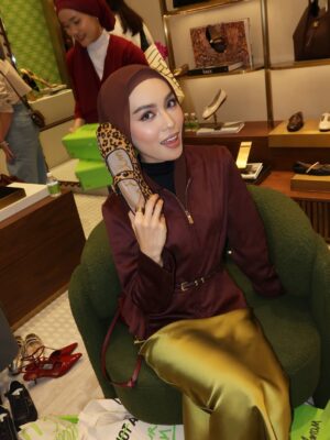 Sharifah Rose Instagram - Certified shoeholic š«£