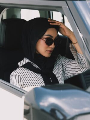 Sharifah Rose Instagram - GIVEAWAY š©· Jom test drive iCAUR 03 dengan Rose on the 21st of August at Desa Park City !
1)All you have to do is comment what you like about iCAUR 03
2) Tag 2 friends too !!
3) Follow @icaur_malaysia
Youll be able to experience obstacle course and test drive with me š«¶š½
#iCAURMY #BornToPlay #FullEVOffRoadSUV
#NewEnergyVehicle #iCAUR03
2 Winners will be selected on 19/8/2025 !! Good luck