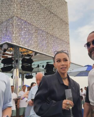 Sharifah Sakinah Instagram - Zero bought followers. Zero content strategy. 100% premium family fun.
@patekphilippe #cubitus
@aliabastamamkl
@kmo.bali