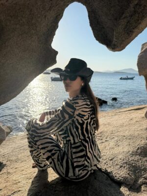 Sharon Fonseca Instagram - Last looks from this season 🥰 dear summer you were so sweet… and salty at the same time. Thank you for all the memories 🤍
———
Últimos looks de esta temporada 🥰 querido verano fuiste muy dulce… y salado al mismo tiempo. Gracias por todos los recuerdos 🤍