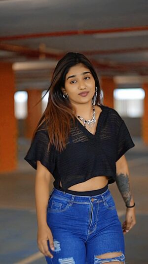 Sharon Gaikwad Instagram - Uthgye baby 😂🔥🗿
.
.
.
#trendingreels