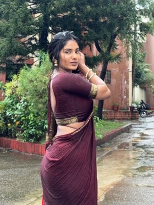 Sharon Gaikwad Instagram - Maroon is love 🥰❤️