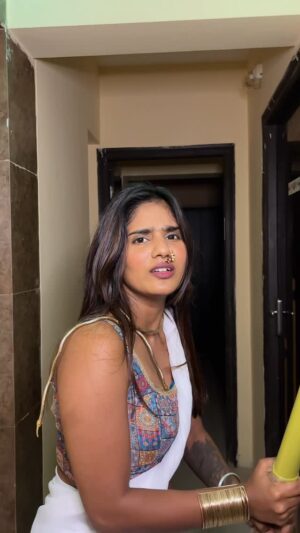 Sharon Gaikwad Instagram - Jennnnnyyyy🤣😜
.
.
.
#trendingreels