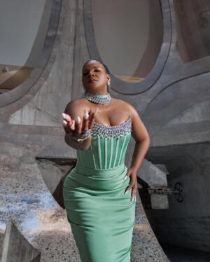 Shauwn Mkhize Instagram - ENCHANTING 🪄💚💚💚
#Kwamammkhize #MyWorldMyRules #KeepOnMoving #HappySunday