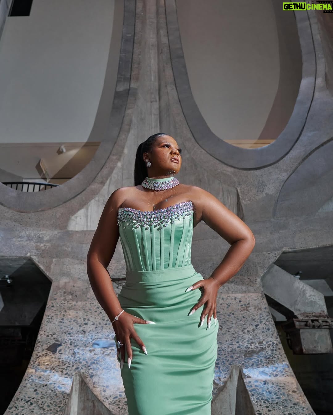 Shauwn Mkhize - 173.9K Likes - ENCHANTING 🪄💚💚💚

#Kwamammkhize #MyWorldMyRules #KeepOnMoving #HappySunday
