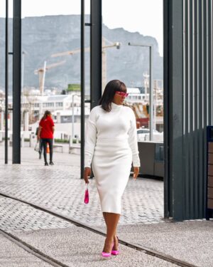 Shauwn Mkhize Instagram - Friday is here, and it’s a perfect reminder that every end is a new beginning. 💕
Let’s wrap up the week with gratitude for the experiences. The journey is just as beautiful as the destination! 🌟
#FridayMotivation #Kwamamkhize #MyWorldMyRules #HappyFriday