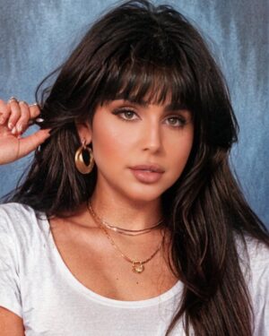 Shaymaa El Kuwaitia Instagram - 90s yearbook
بوست من بعد شهر مع الهبه عاد صج بالتسعينات جم كانت اعماركم 🤣 نص اللي منزلين نفس هالبوست مواليد التسعينات خل اشوف انتو اي مواليد !!