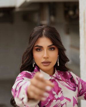 Shaymaa El Kuwaitia Instagram - كل واحد صار واضح نيته مافي داعي نعيد و نزيد الكلام 👌🏻
تتوقعون اي لون راح البس لحلقة البرنامج باجر !!