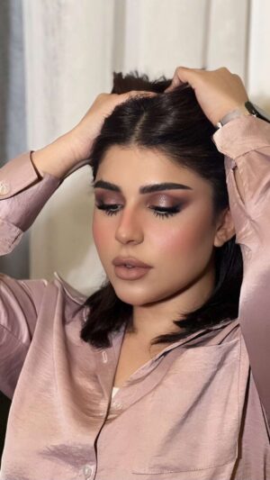 Shaymaa El Kuwaitia Instagram - اهتم بمن يهتم بك اما الباقين فرد التحية يكفي 🕊️