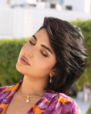 Shaymaa El Kuwaitia Instagram - إطلالتي في أول حلقة من برنامج ( ٢٠ ثانية )
اللي انعرض يوم الجمعة على شاشة تلفزيون دولة الكويت
Outfit : @carolinaherrera
Makeup artist : @lailamakeup
Hairstyle : @lpbkuwait
Stylist : @musaed.d
يمكن اول مره البس هالألوان
بس لأني أحب التغيير و أثق بذوق الستايلست المبدع مساعد الصقر
و اختياراته لي دائما ناجحة و موفقة
انتو شرايكم حبيتوا ال look ؟
#شيماء_سليمان #سبانيولي #ما_نسيتك #بل_هذا_الحب #shaymaa_sulaiman #spanioly #اغاني #موسيقى #حفلات #اعراس #فن #music #songs #اسبانيا #Spain #flamengo #القادم_أجمل